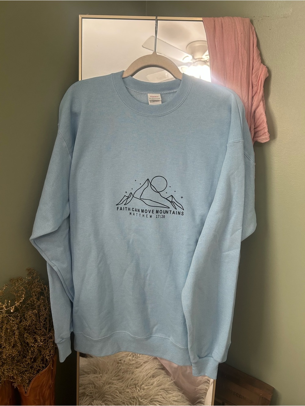 Faith can move mountains crewneck large oversized baby blue